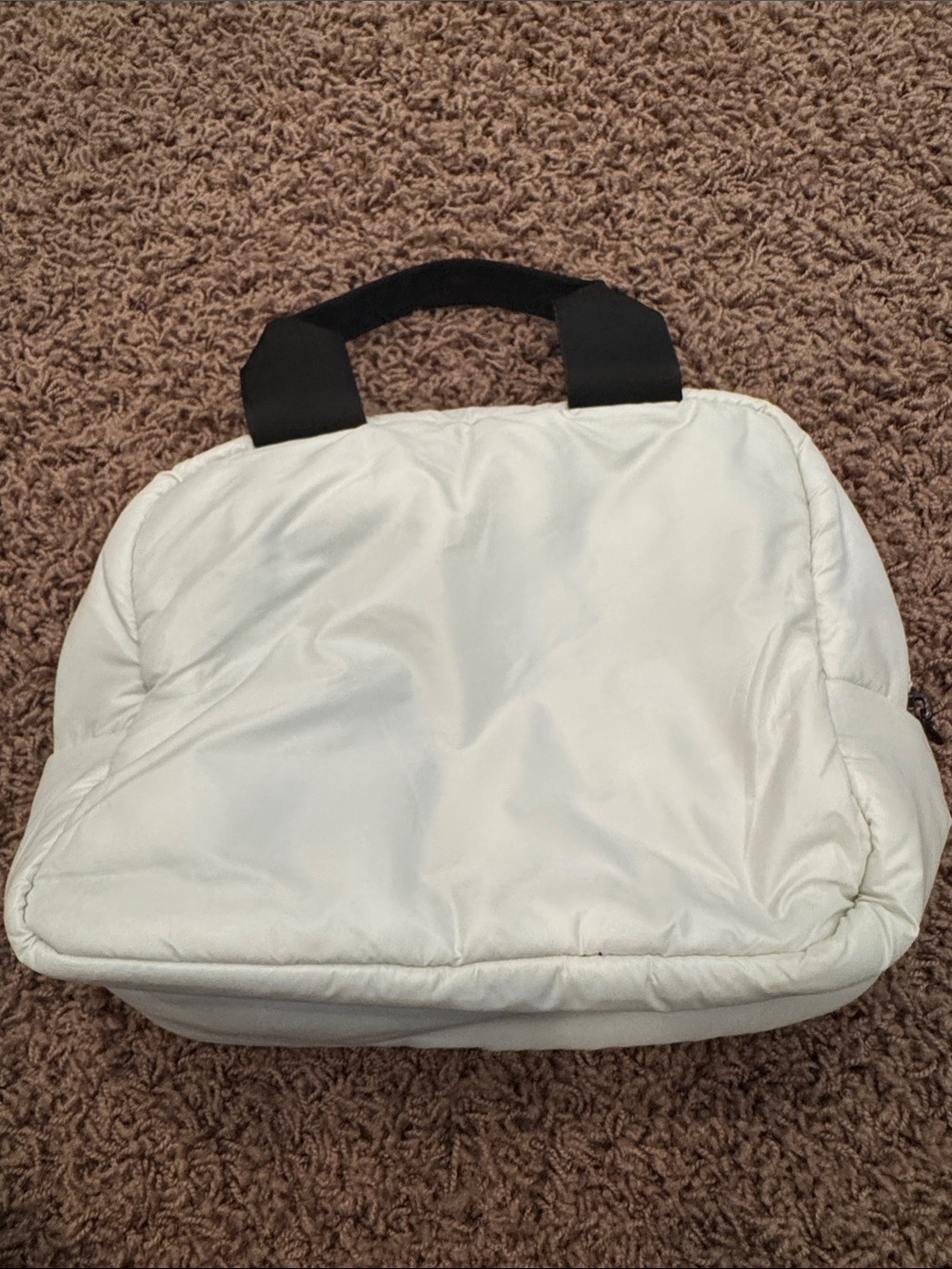 CHANEL White Quilted Nylon Cosmetic Case with Black Handles - Picture 5 of 8